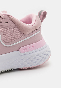 Фото № 5 с приближением к товару «‎Nike React Miler 2»