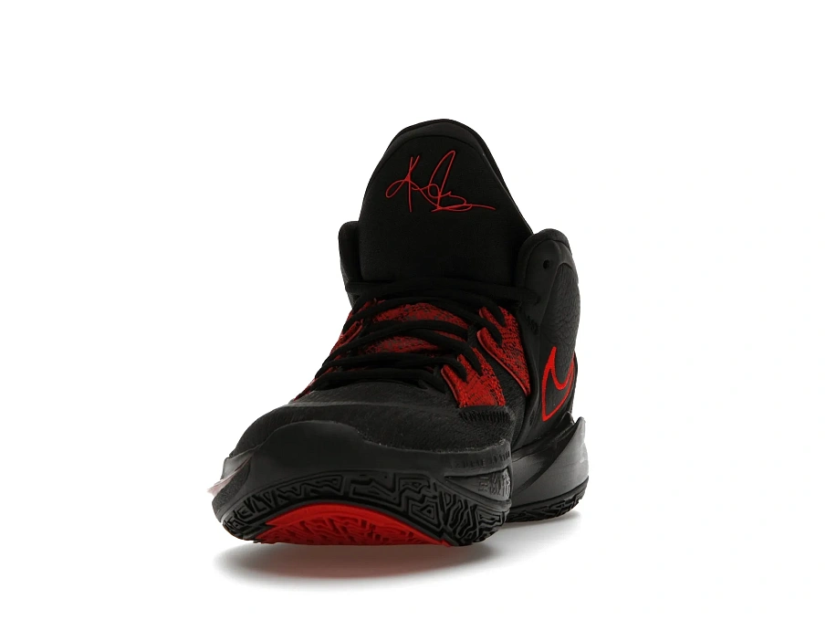 Фото № 3 с приближением к товару «‎Nike Kyrie Infinity Bred»