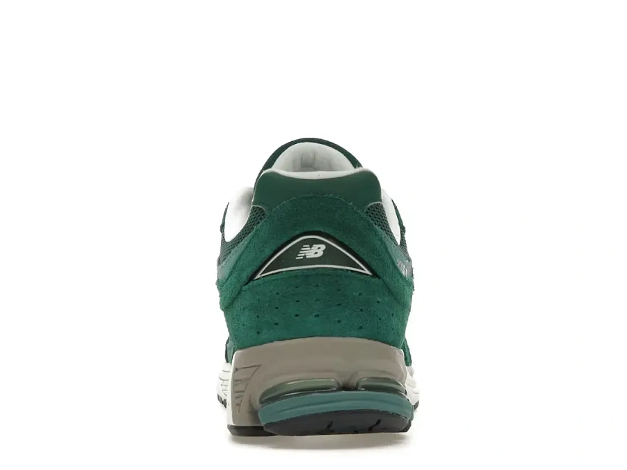 Фото № 4 с приближением к товару «‎New Balance 2002R»