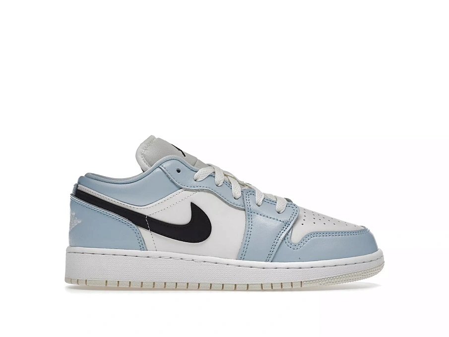 Фото № 1 с приближением к товару «‎Jordan 1 Low Ice Blue Black »