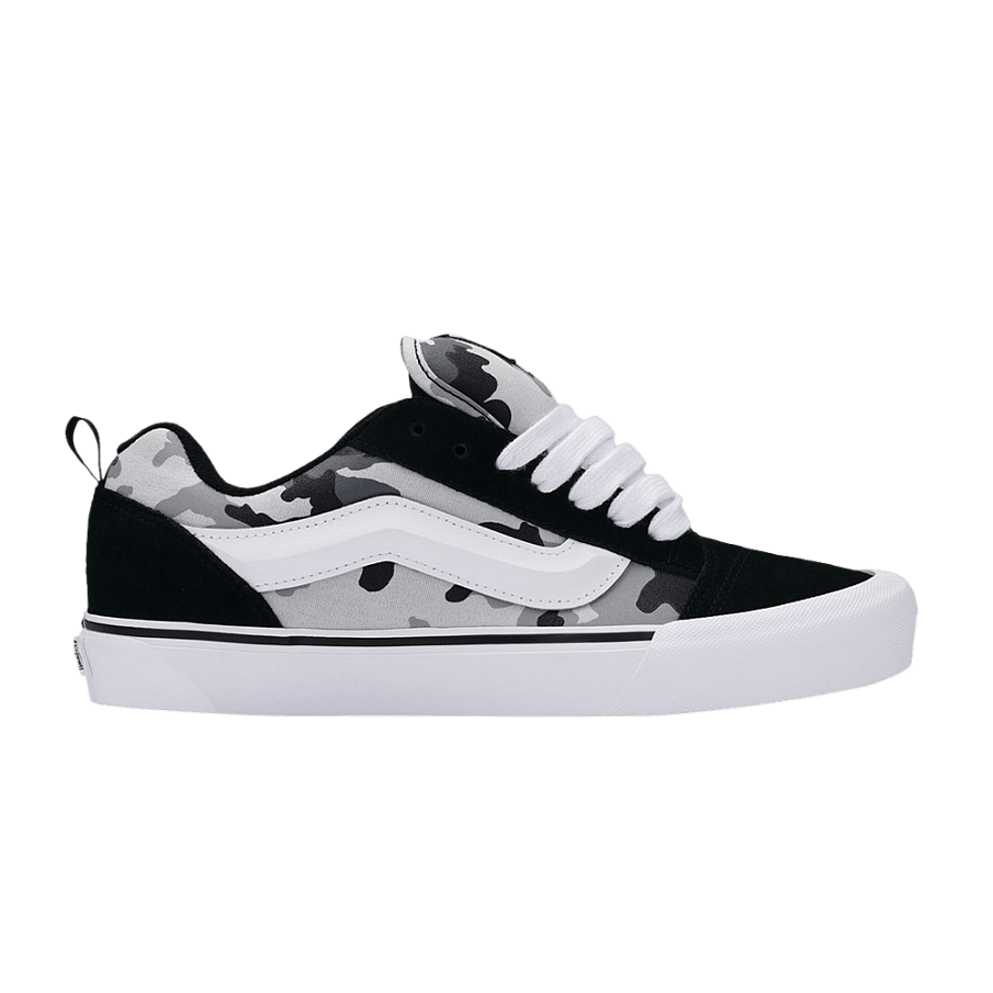 Фото № 1 с приближением к товару «‎Vans Knu-Skool Black White Camo»