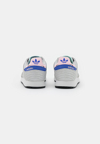 Фото № 4 с приближением к товару «‎Adidas Special »