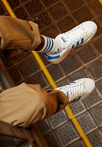 Фото № 3 с приближением к товару «‎Adidas Superstar »