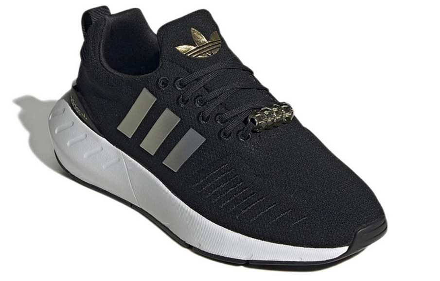 Фото № 3 с приближением к товару «‎ adidas originals originals Swift Run 22 Running shoes»