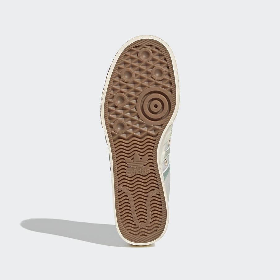 Фото № 5 с приближением к товару «‎Кроссовки Adidas SPAD111A204-M11»