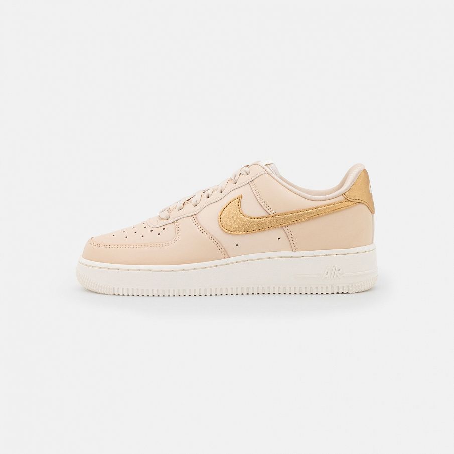 Фото № 1 с приближением к товару «‎Nike W Air Force 1 07 Ess Trnd »