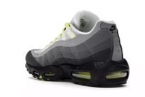 Фото № 3 с приближением к товару «‎Nike Air Max 95 OG Neon (2020)»