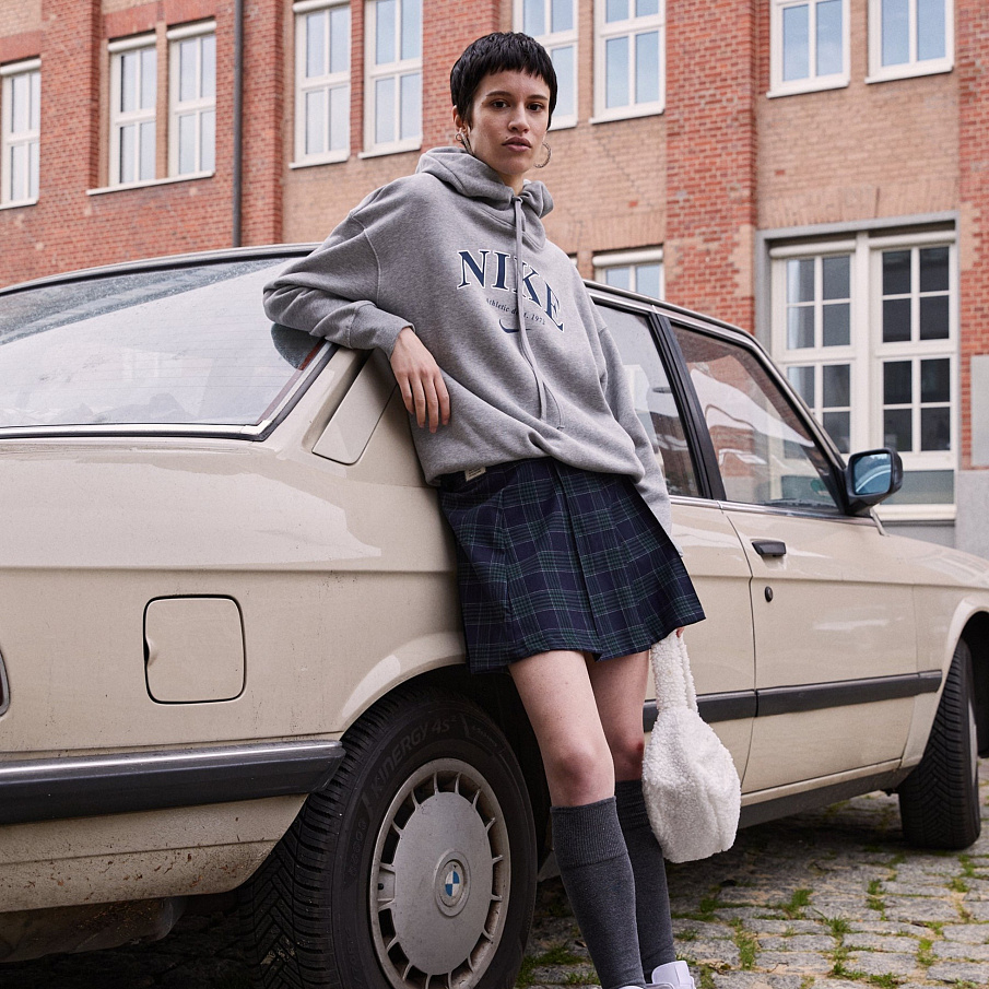 Фото № 3 с приближением к товару «‎Jordan Wmns Air 1 365 »