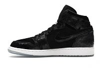 Фото № 3 с приближением к товару «‎Jordan 1 Retro High Heiress Black Suede »