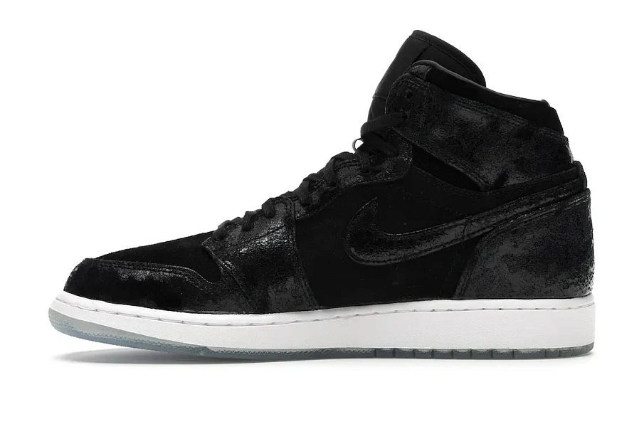 Фото № 3 с приближением к товару «‎Jordan 1 Retro High Heiress Black Suede »