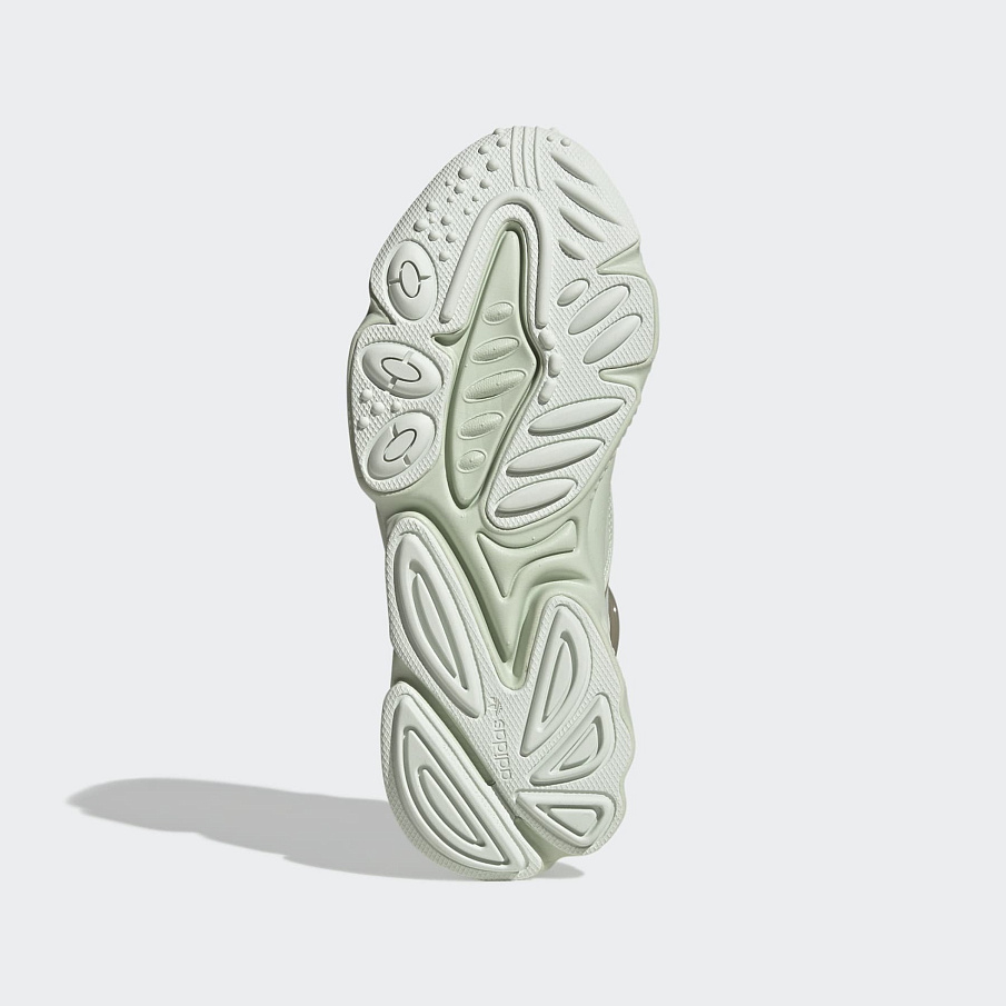Фото № 5 с приближением к товару «‎Adidas Ozweego »