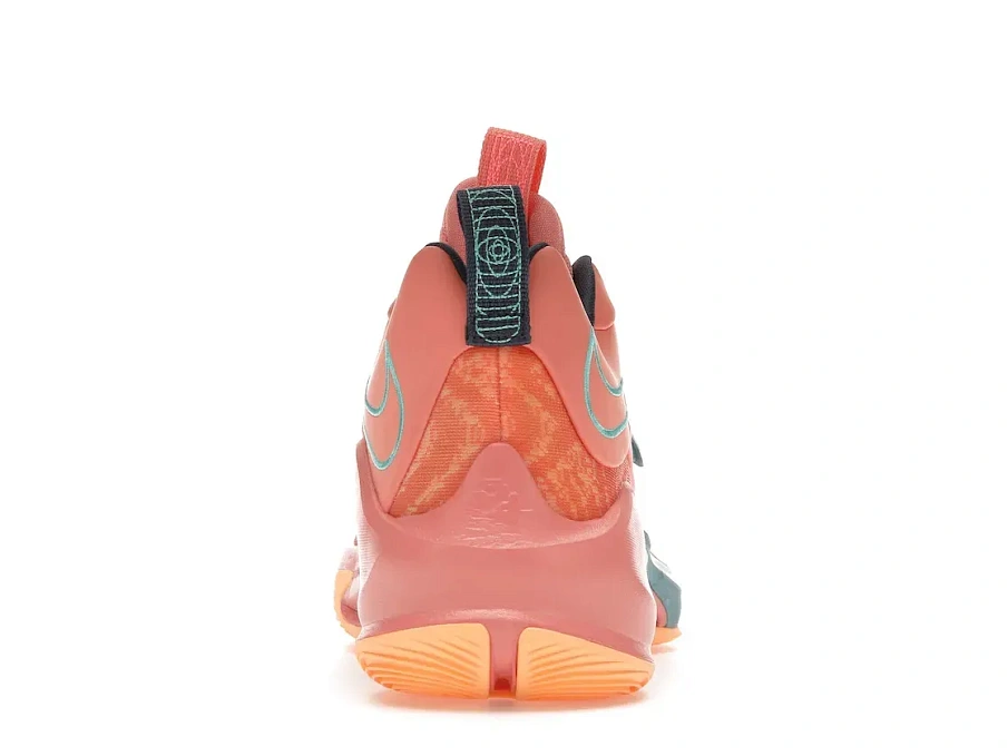 Фото № 4 с приближением к товару «‎Nike Zoom Freak 3 Crimson Bliss»