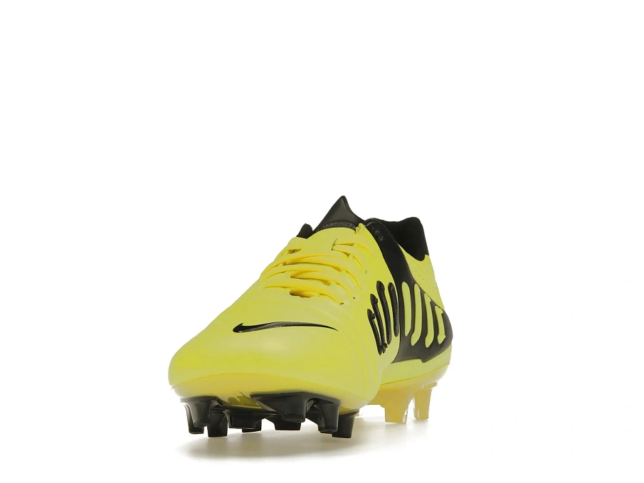 Фото № 3 с приближением к товару «‎Nike CTR 360 Maestri III FG SE Sonic Yellow (2023)»
