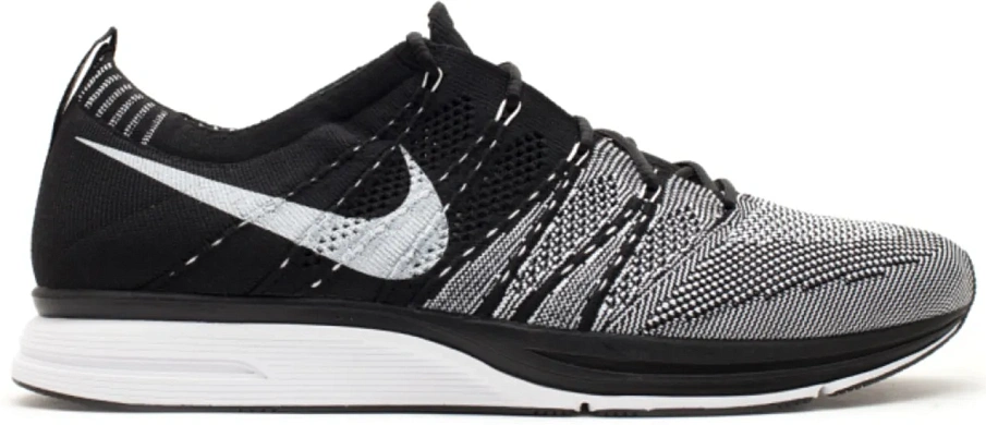 Фото № 1 с приближением к товару «‎Nike Flynit Trainer+ Black White»