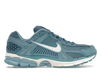 Фото № 1 с приближением к товару «‎Nike Zoom Vomero 5»