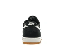Фото № 4 с приближением к товару «‎Nike SB Dunk Low Black White Gum (2016)»
