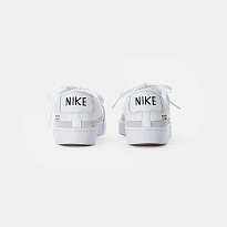 Фото № 3 с приближением к товару «‎Nike Blazer »