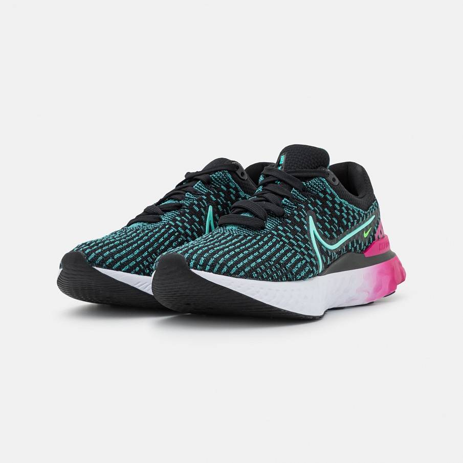 Фото № 5 с приближением к товару «‎Nike React Infinity FK 3»