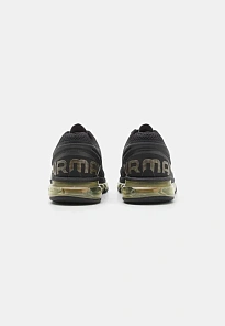 Фото № 3 с приближением к товару «‎AIR MAX 2013»