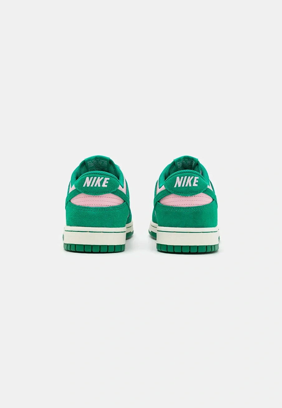 Фото № 3 с приближением к товару «‎DUNK RETRO SE UNISEX»