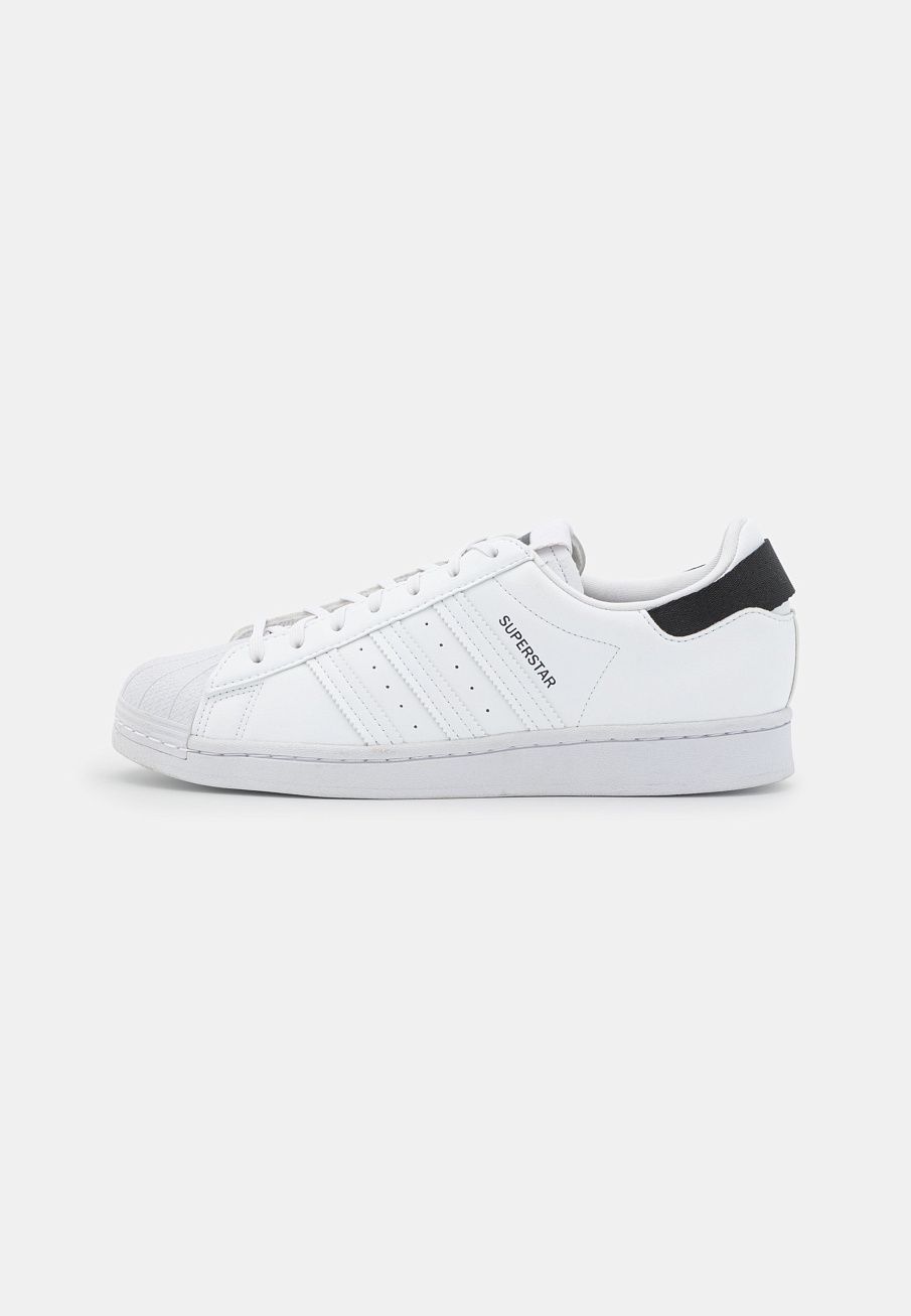 Фото № 1 с приближением к товару «‎Adidas Superstar »