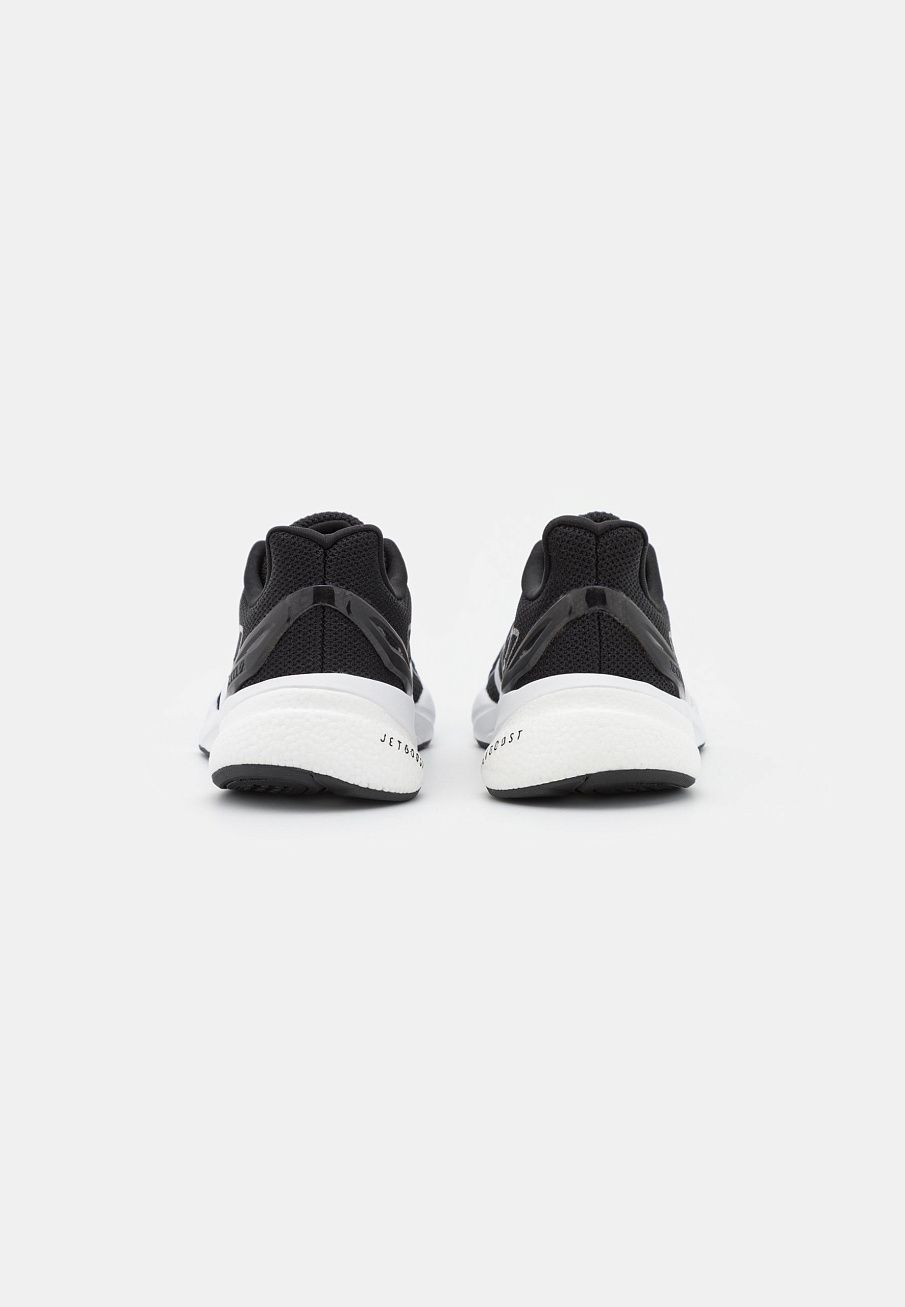 Фото № 3 с приближением к товару «‎Adidas X9000l2»