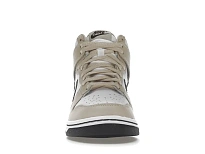 Фото № 2 с приближением к товару «‎Nike Dunk High White Sanddrift Brown »