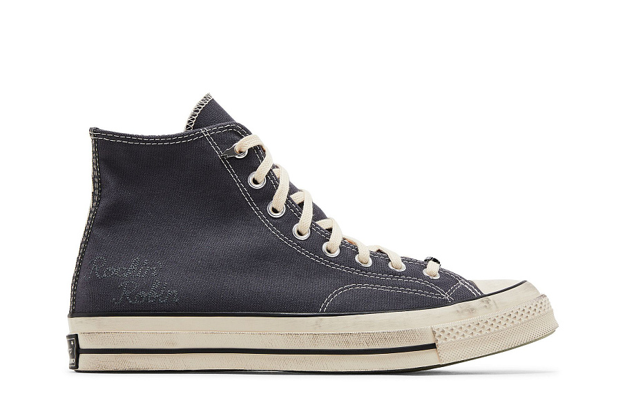 Фото № 2 с приближением к товару «‎Stranger Things x Converse Chuck 70 Hi Magnet»
