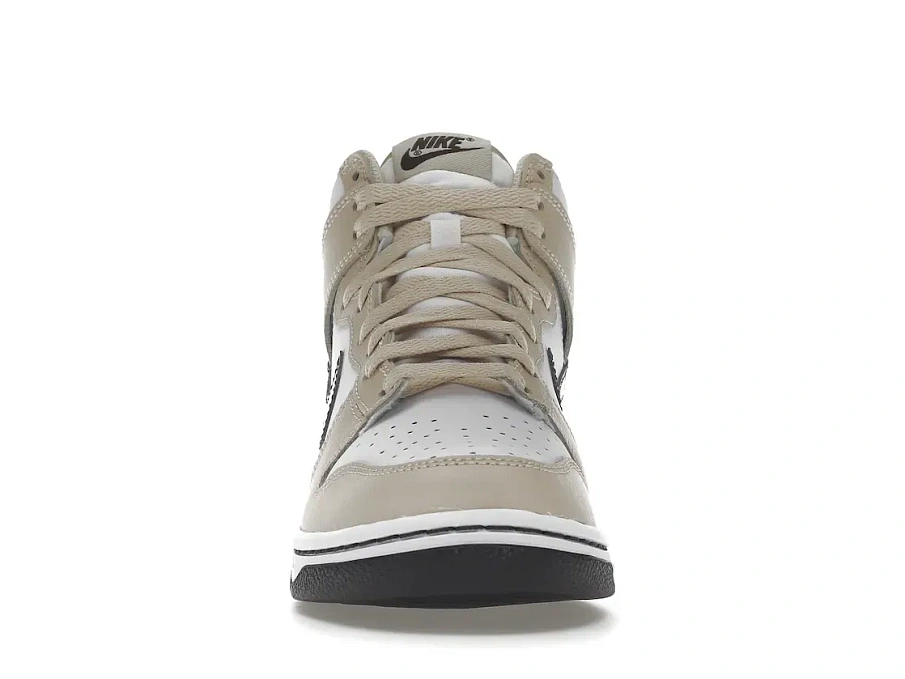 Фото № 2 с приближением к товару «‎Nike Dunk High White Sanddrift Brown »