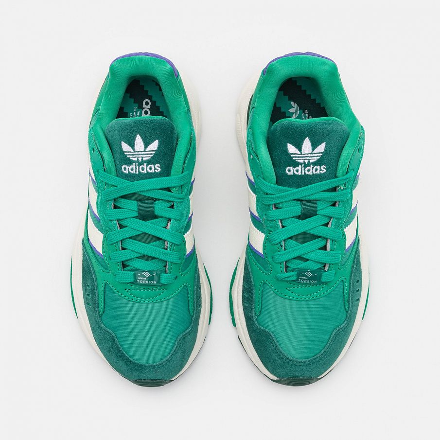 Фото № 4 с приближением к товару «‎Adidas Retropy F90 »