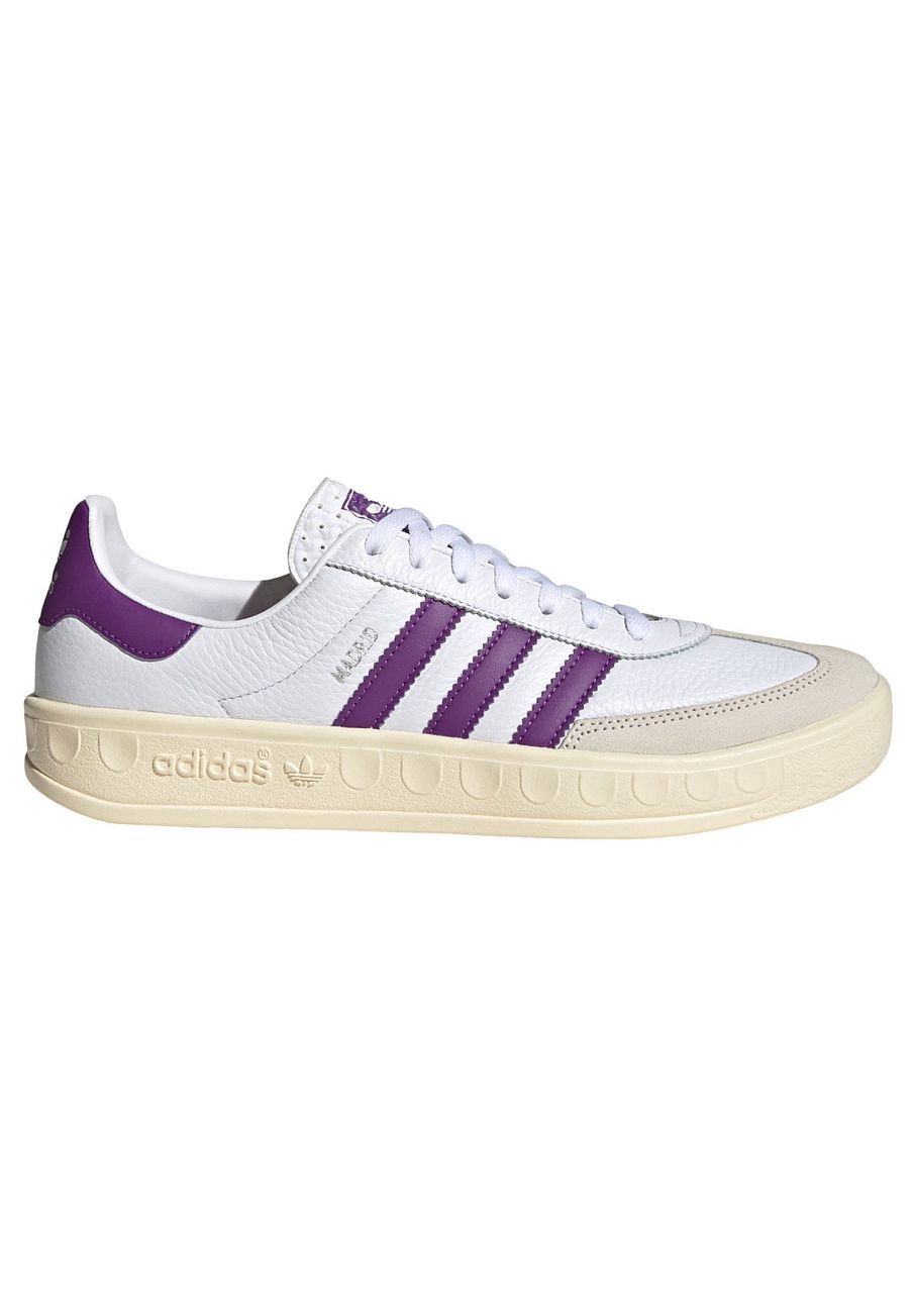 Фото № 4 с приближением к товару «‎Кроссовки Adidas SPAD112O0KX-A11»