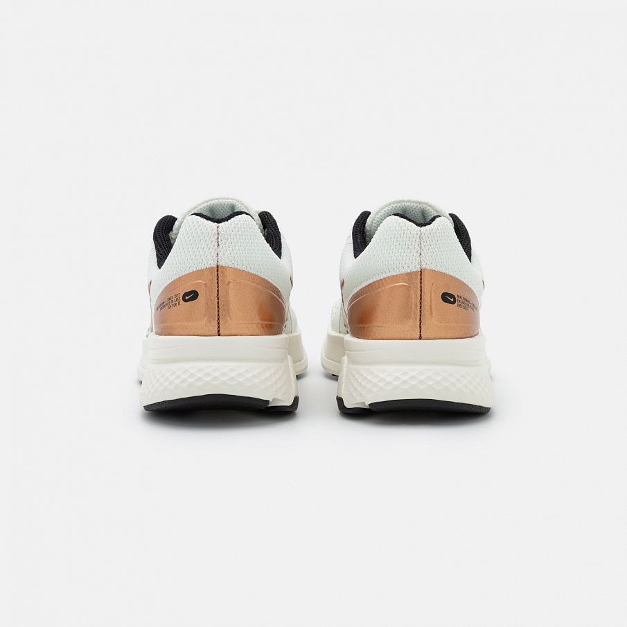 Фото № 3 с приближением к товару «‎Nike Swift 2»