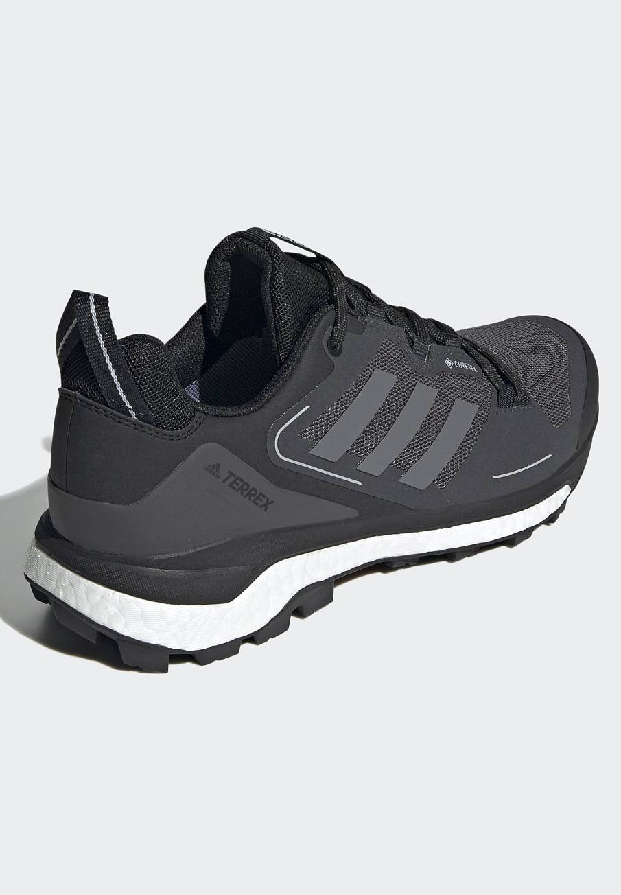 Фото № 4 с приближением к товару «‎Adidas Skychaser»