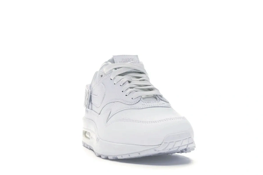Фото № 2 с приближением к товару «‎Nike Air Max 1 1-100 »
