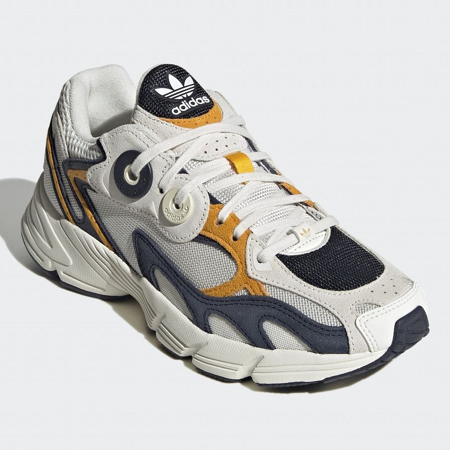 Фото № 2 с приближением к товару «‎Кроссовки Adidas SPAD111A24F-A11»