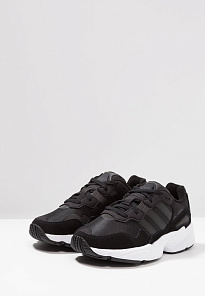 Фото № 3 с приближением к товару «‎Adidas Yung-96 »
