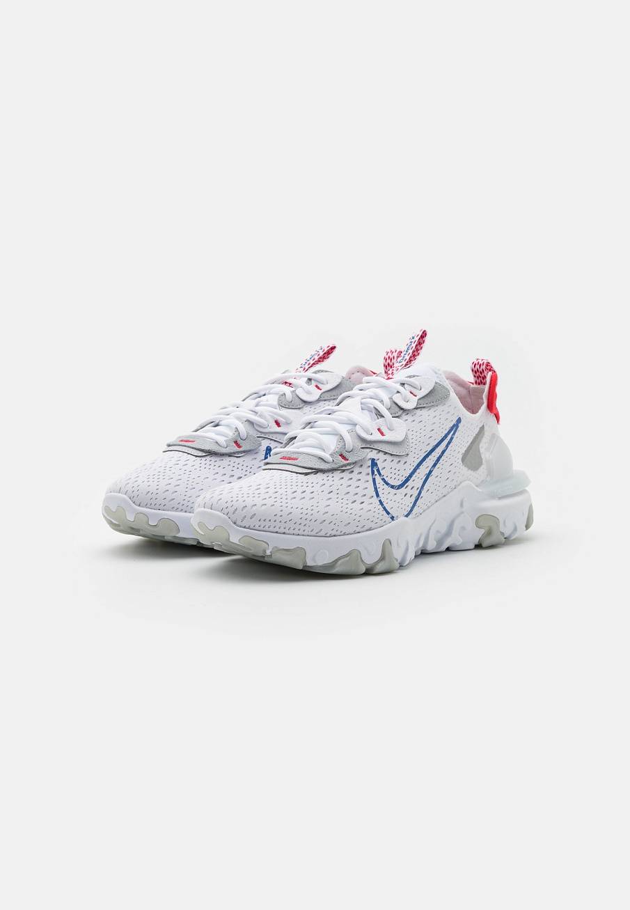 Фото № 2 с приближением к товару «‎Nike React Vision »