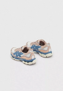 Фото № 3 с приближением к товару «‎GEL NYC»