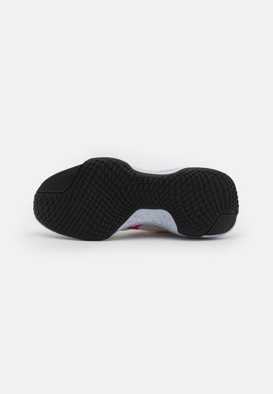 Фото № 5 с приближением к товару «‎Nike Zoomx Invincible Run Fk»