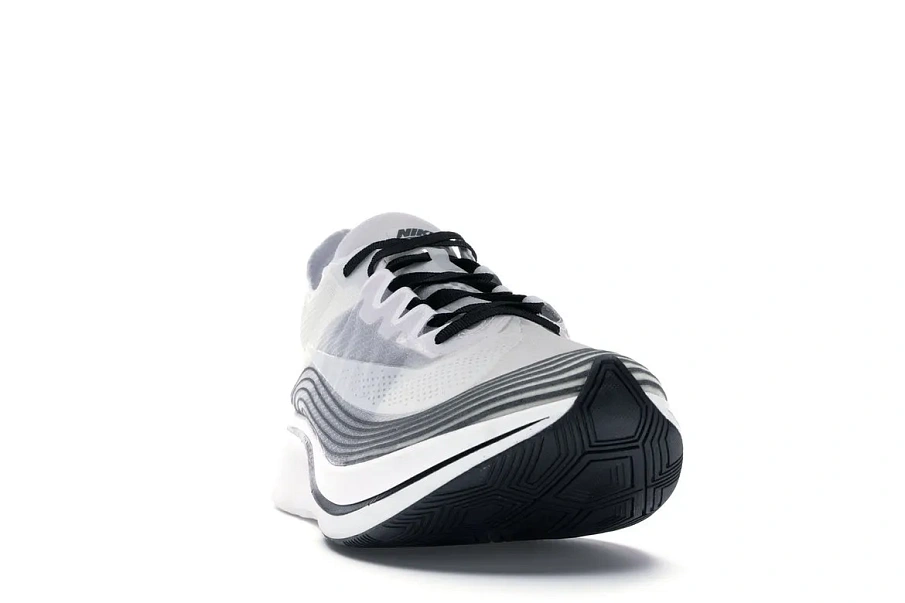 Фото № 2 с приближением к товару «‎Nike Zoom Fly White Black»