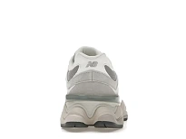 Фото № 4 с приближением к товару «‎New Balance 9060»