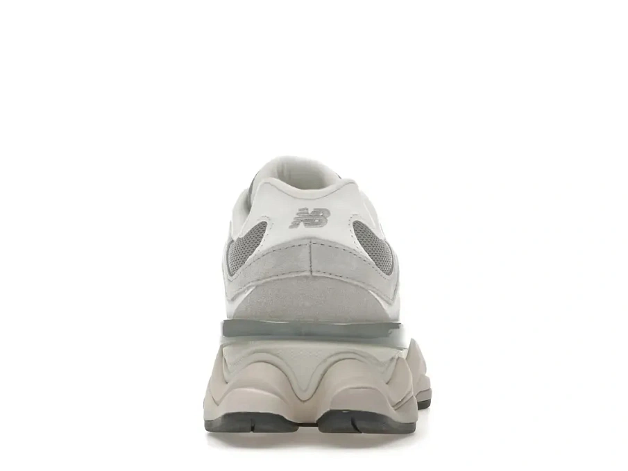 Фото № 4 с приближением к товару «‎New Balance 9060»