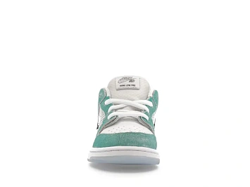 Nike SB Dunk Low - 2