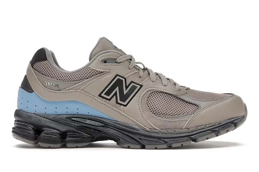 Фото № 1 с приближением к товару «‎New Balance 2002R»