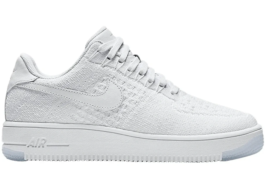 Фото № 1 с приближением к товару «‎Nike Air Force 1 Low Flyknit Triple White »