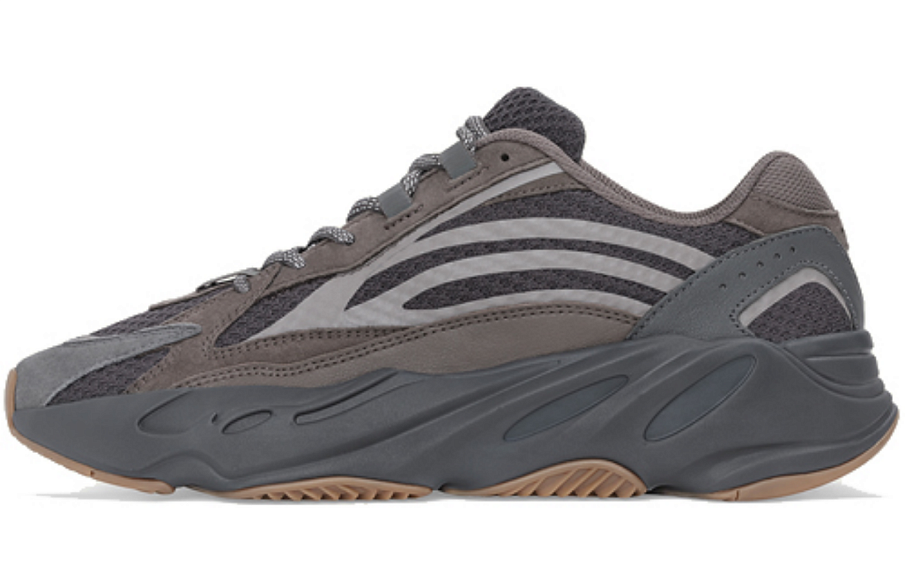 Фото № 1 с приближением к товару «‎adidas originals Yeezy Boost 700 V2 "Geode"»