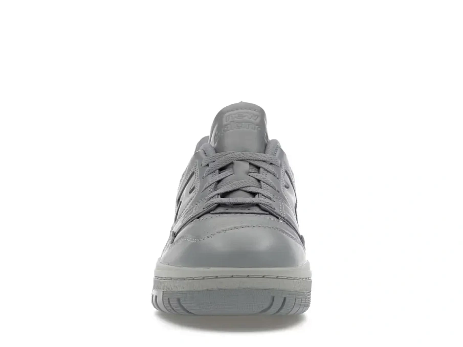 Фото № 2 с приближением к товару «‎New Balance 550»