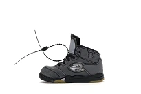 Фото № 3 с приближением к товару «‎Jordan 5 Retro»
