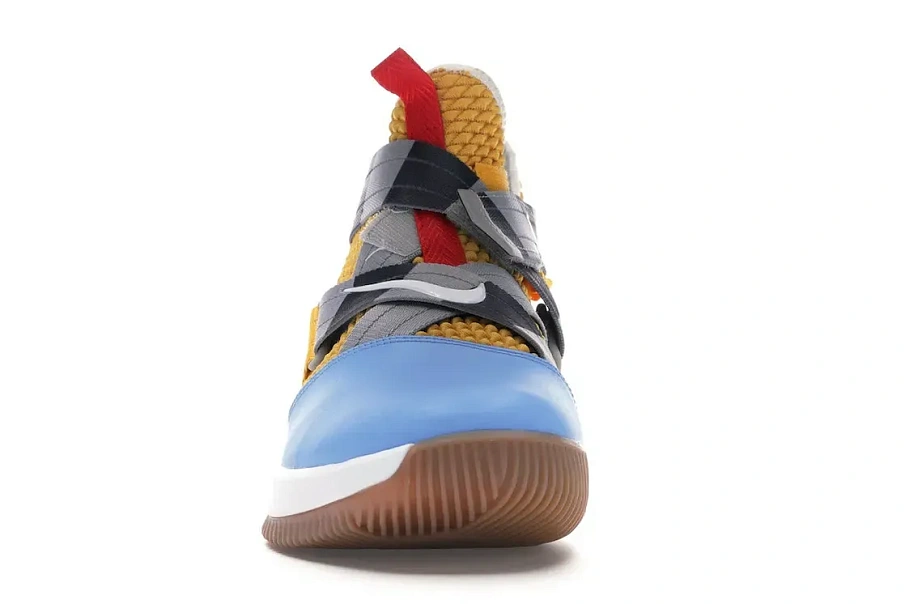 Фото № 2 с приближением к товару «‎Nike LeBron Soldier 12 Flyease Arthur»