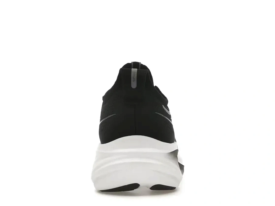 Фото № 4 с приближением к товару «‎ASICS Gel-Nimbus 26»